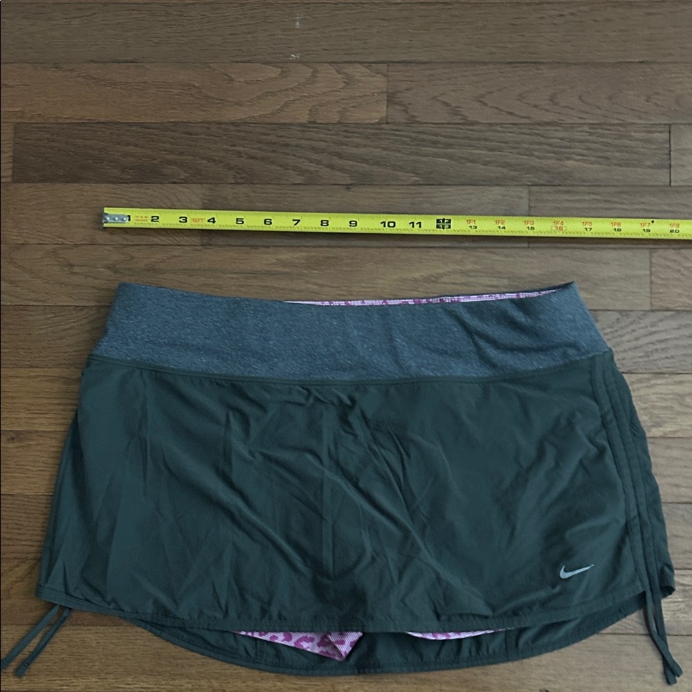 Nike Gray and Black Athletic Skirt